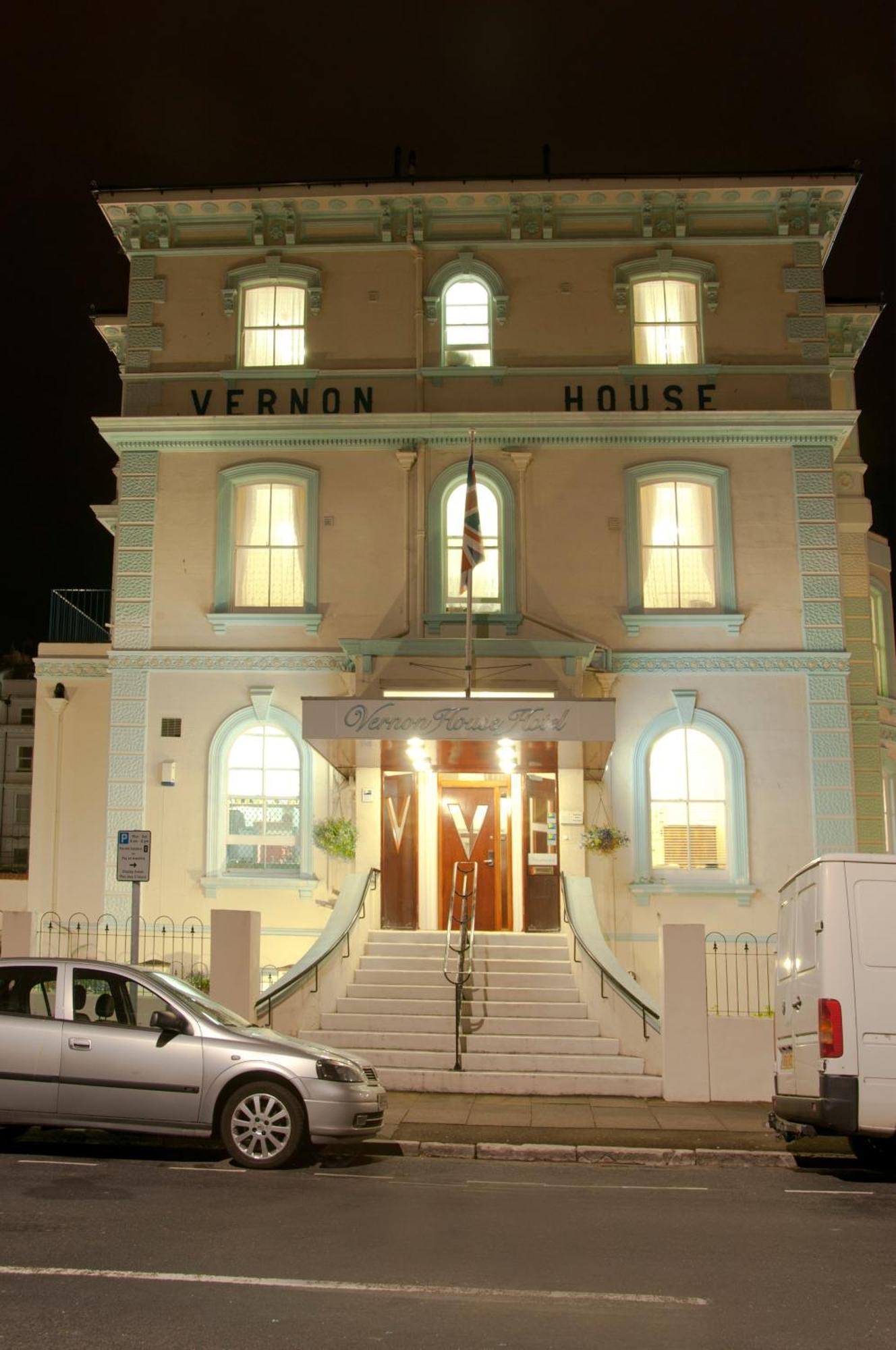 איסטבורן Vernon Guesthouse מראה חיצוני תמונה